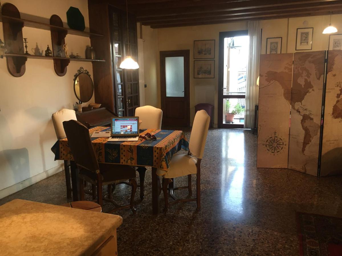 Appartamento Delle Erbe Padoue Extérieur photo